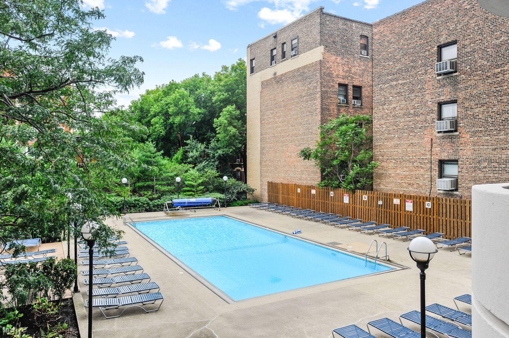 2020 N Lincoln Park West 24k Property Photo 37