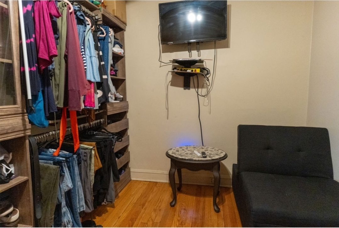 6523 S Fairfield Avenue Property Photo 10