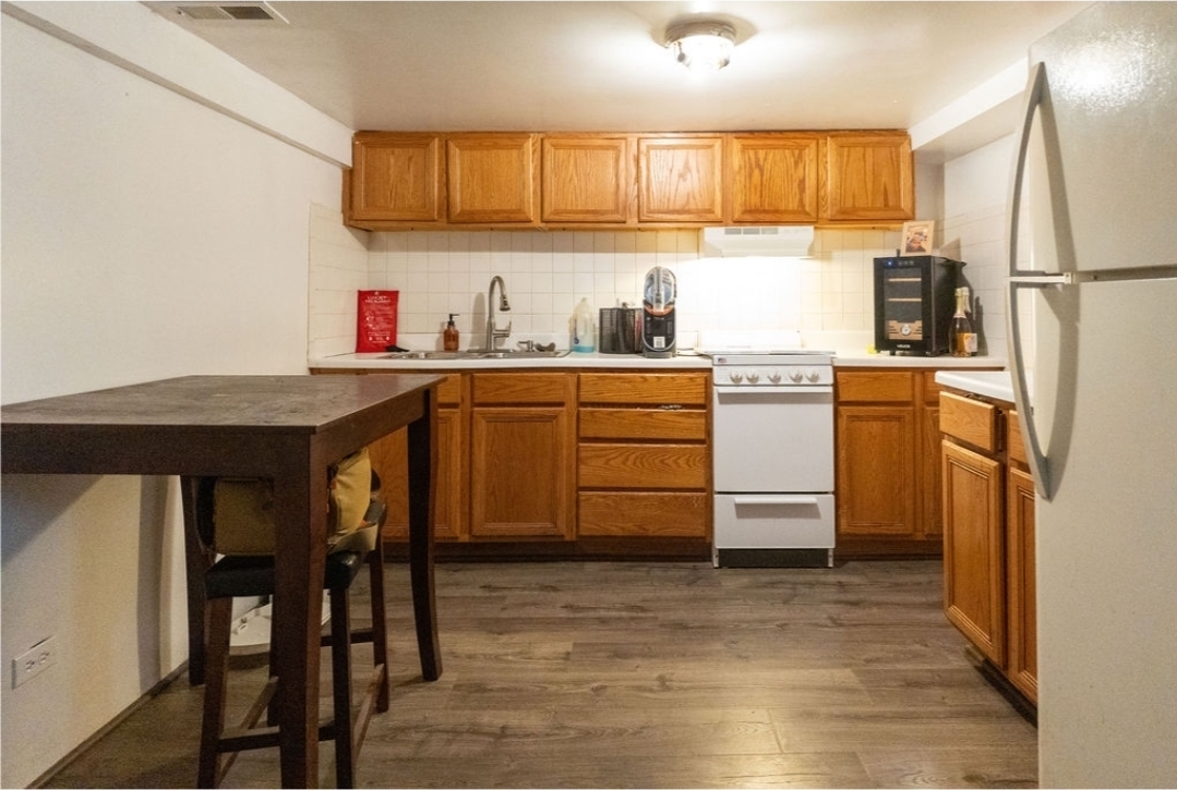 6523 S Fairfield Avenue Property Photo 15