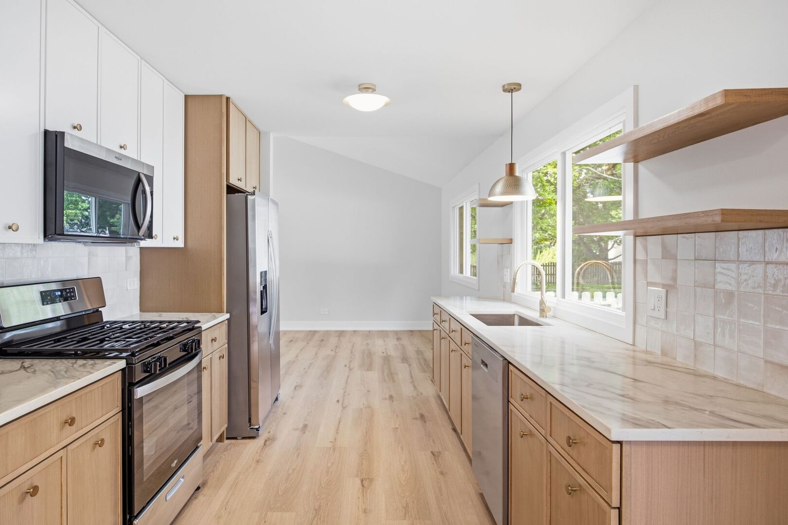 1359 Auburn Avenue Property Photo 8