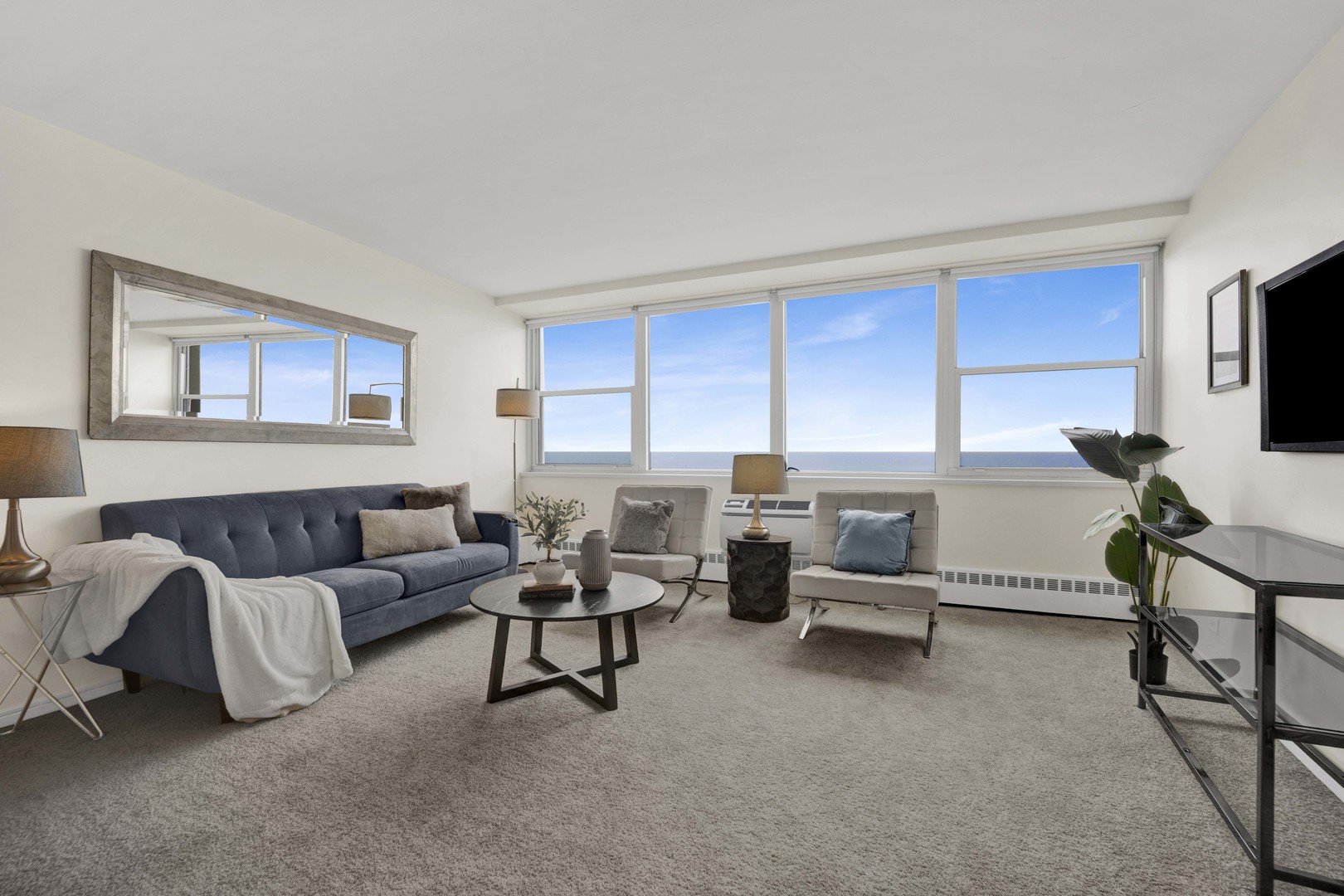 1150 N Lake Shore Drive 13c Property Photo 3