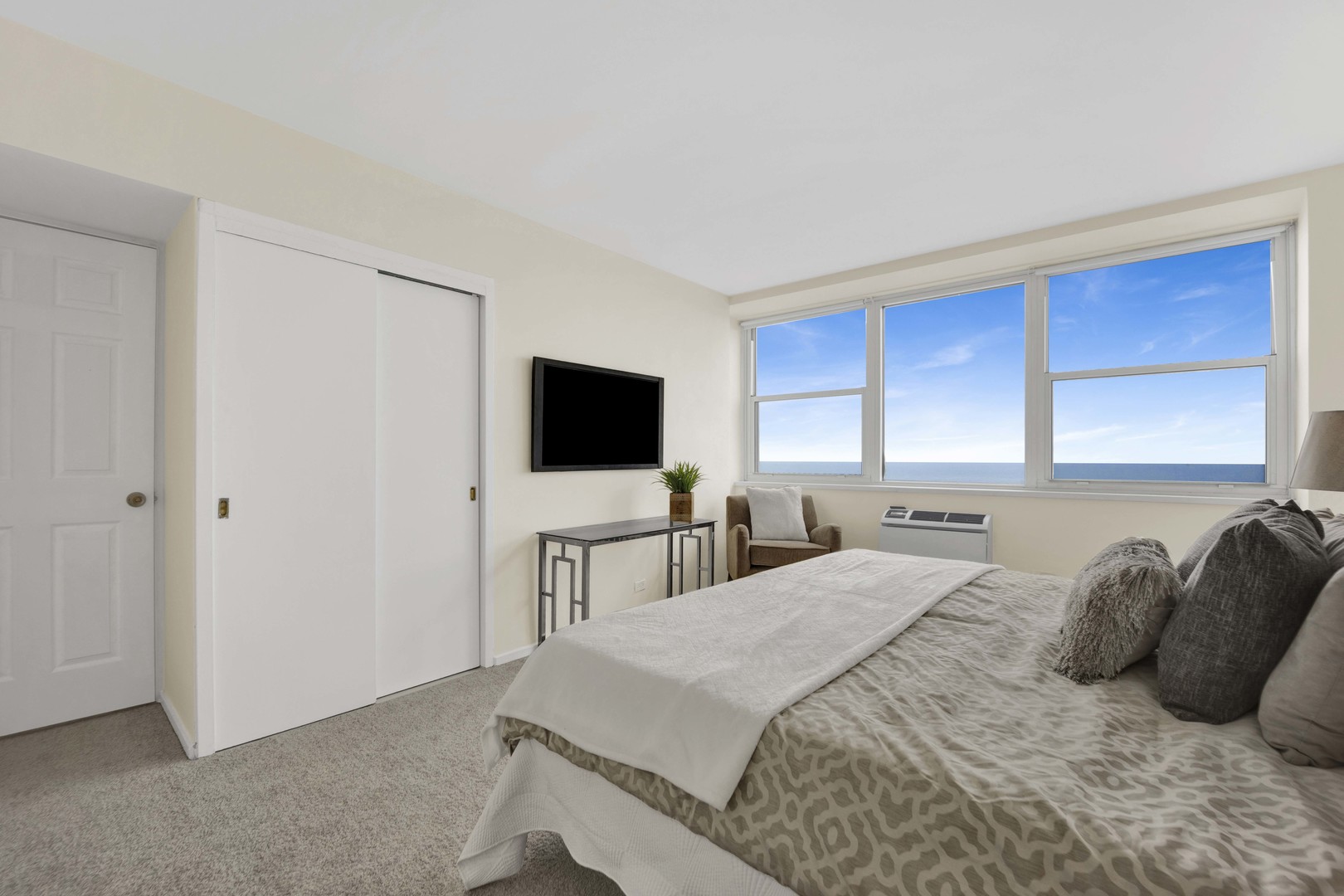 1150 N Lake Shore Drive 13c Property Photo 17