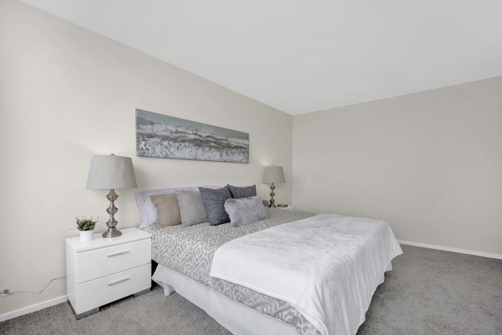 1150 N Lake Shore Drive 13c Property Photo 18