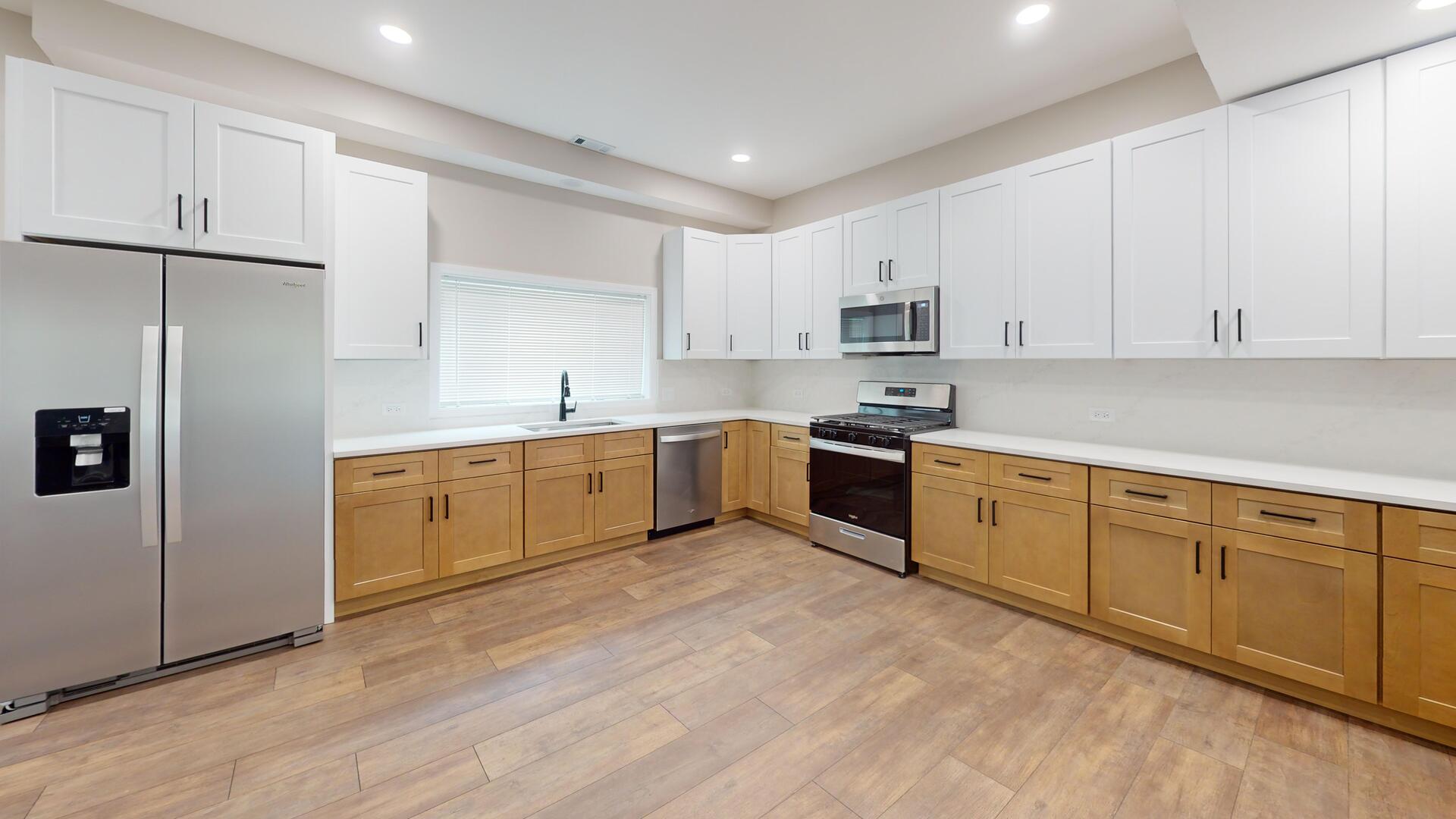 12 N Adams Street Property Photo 14