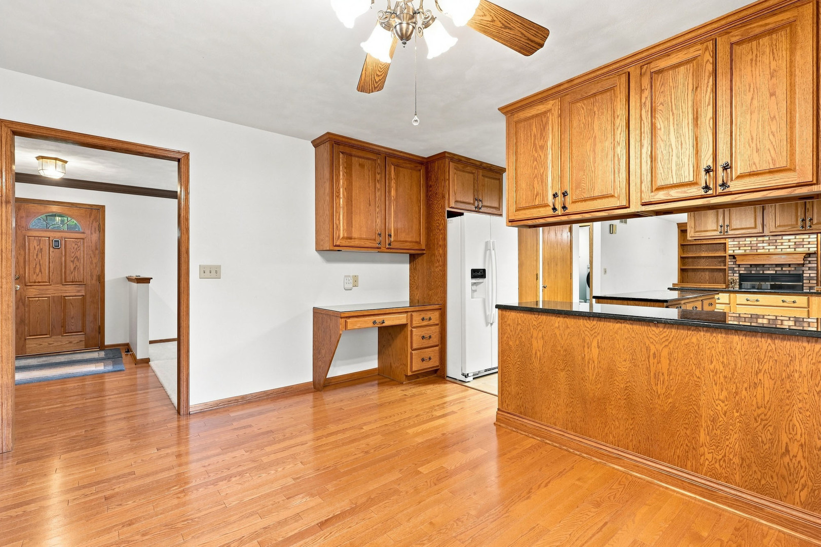 830 Oriole Court Property Photo 16