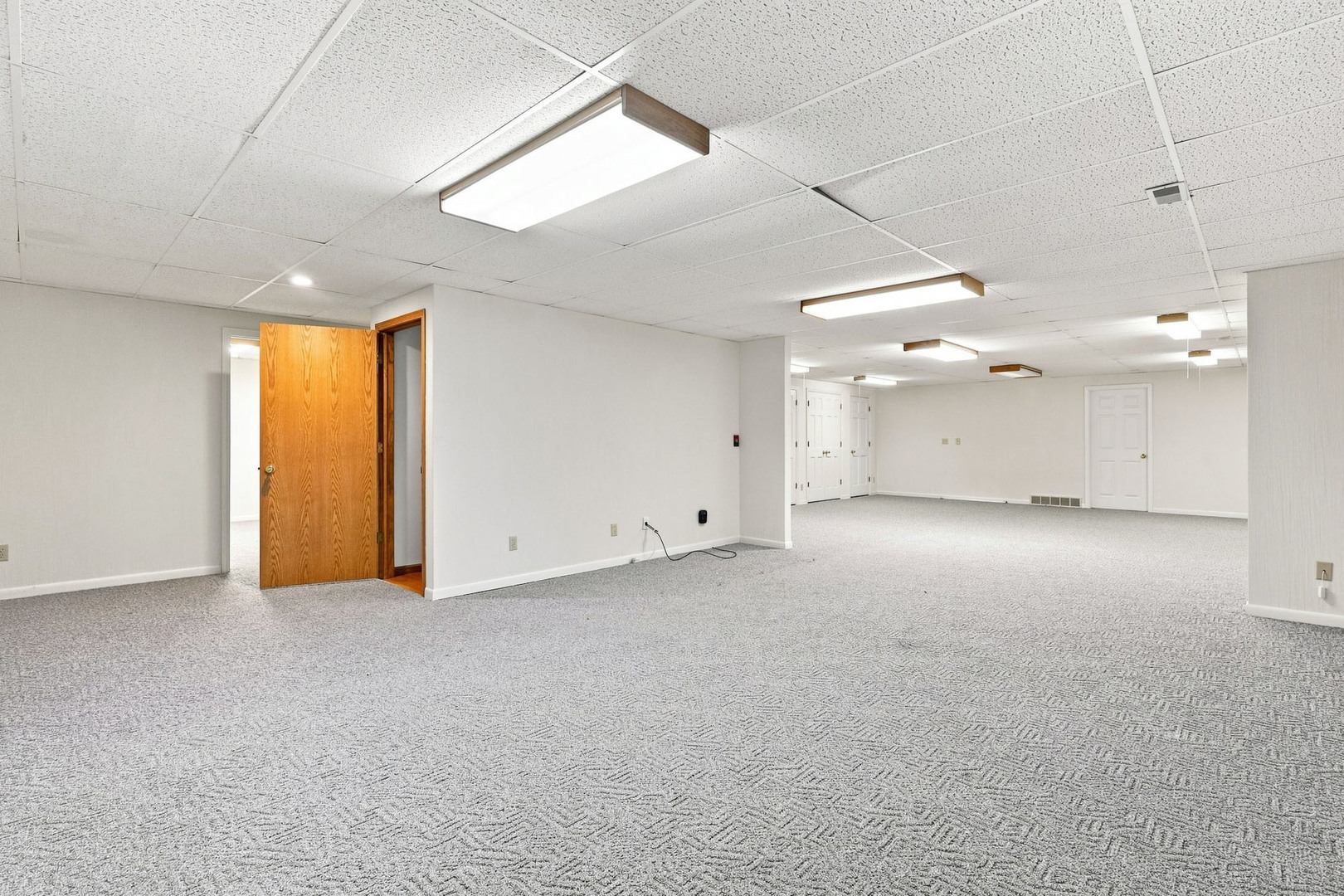 830 Oriole Court Property Photo 39