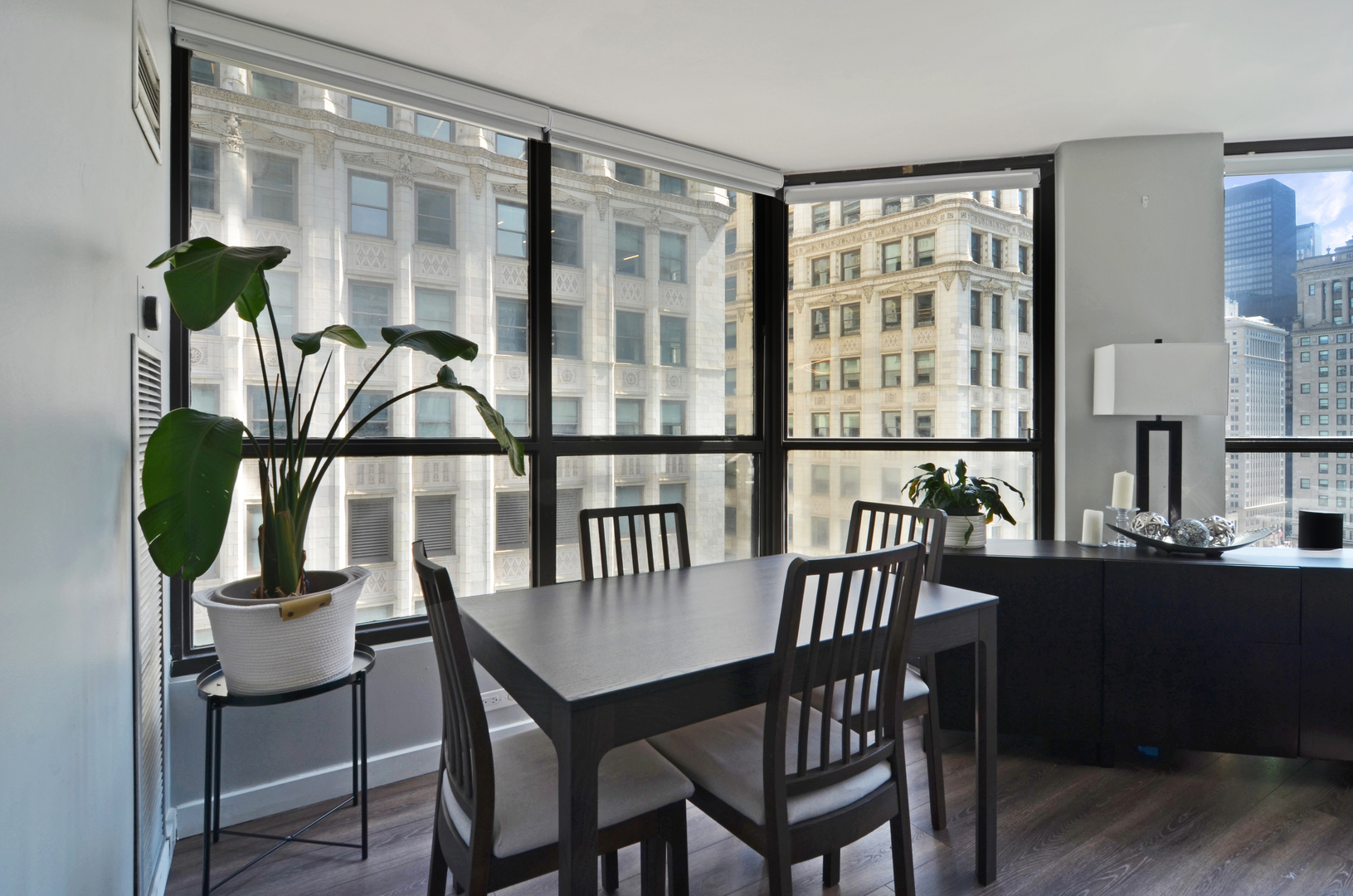 405 N Wabash Avenue 1111 Property Photo 7