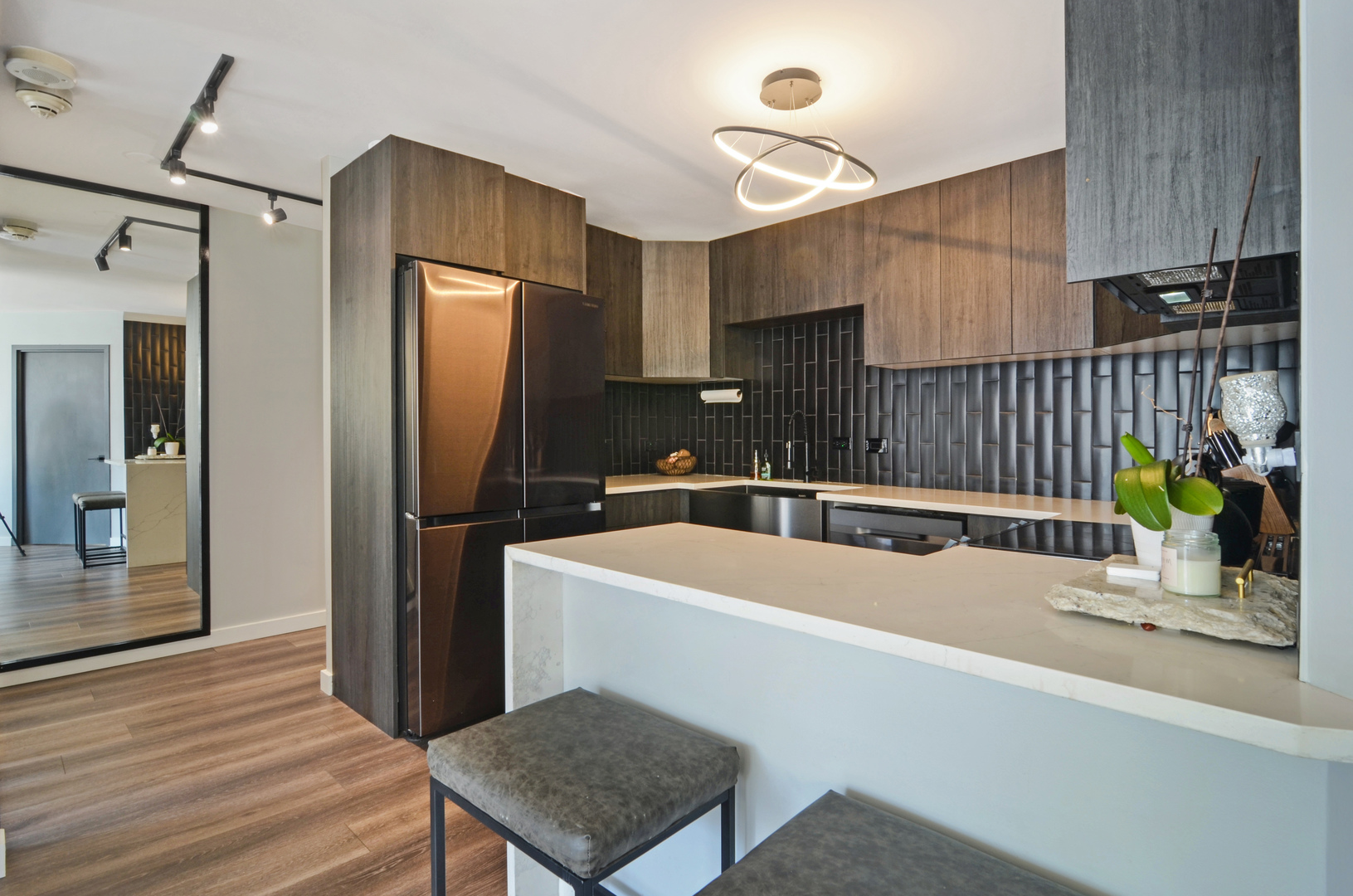 405 N Wabash Avenue 1111 Property Photo 9