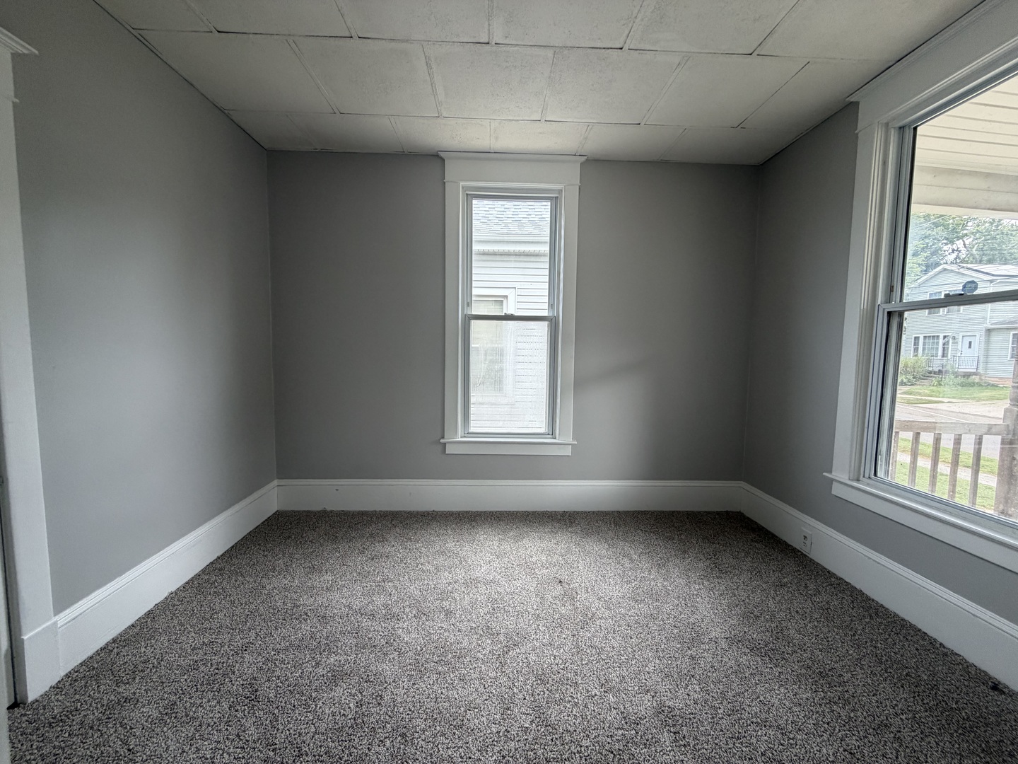 603 W Oakland Avenue Property Photo 9