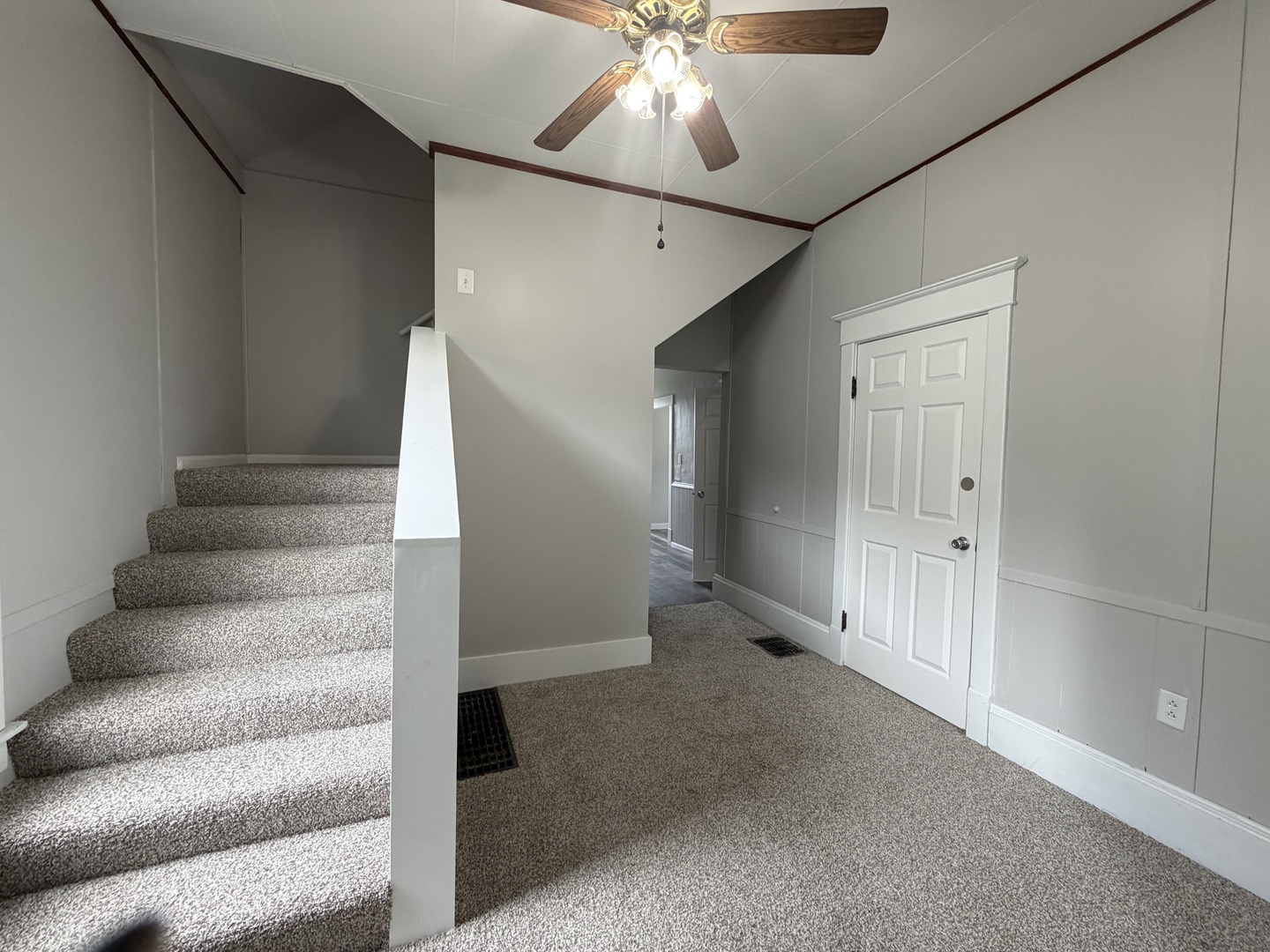 603 W Oakland Avenue Property Photo 13