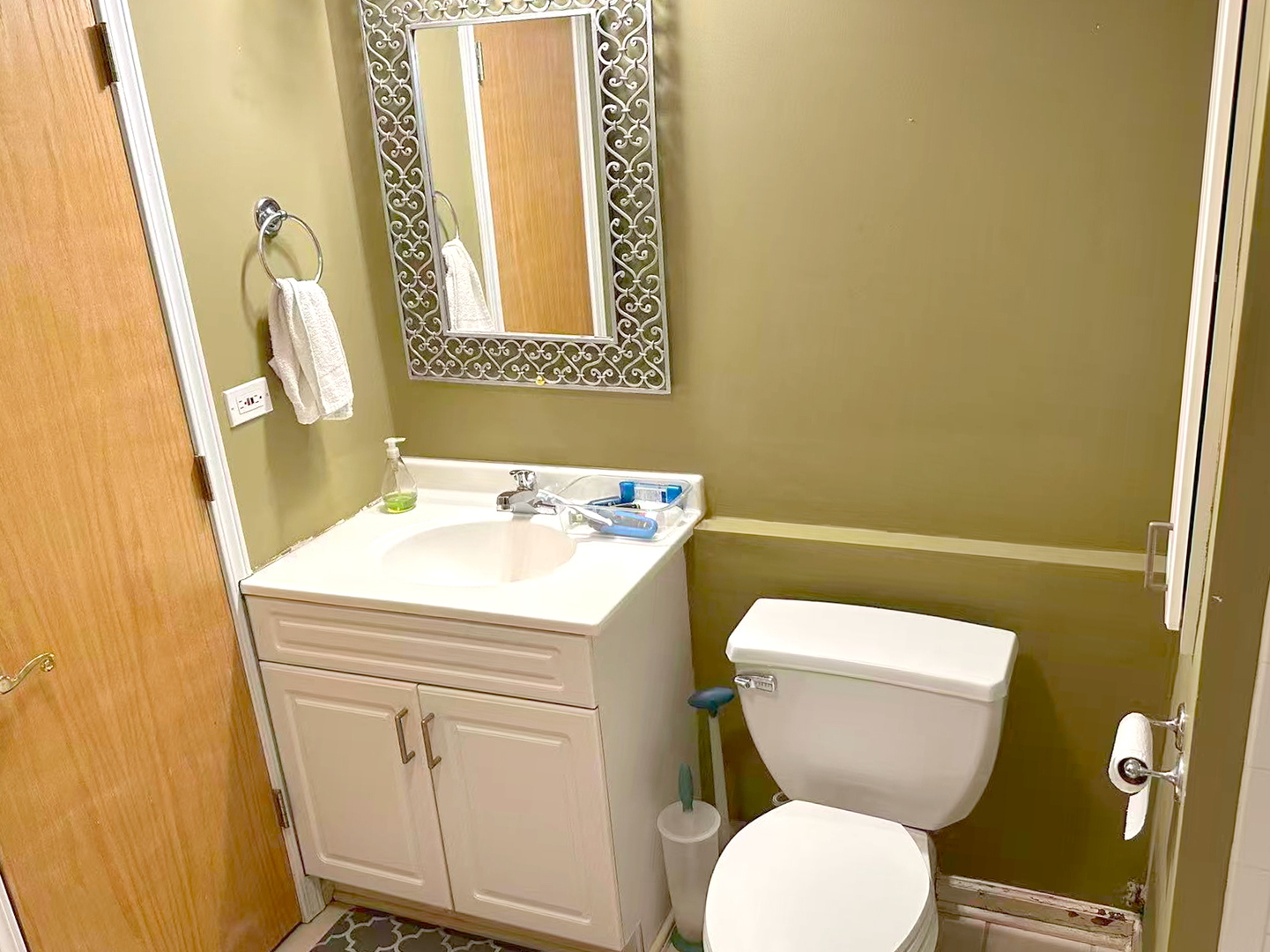1041 Susan Collins Lane 501 Property Photo 8