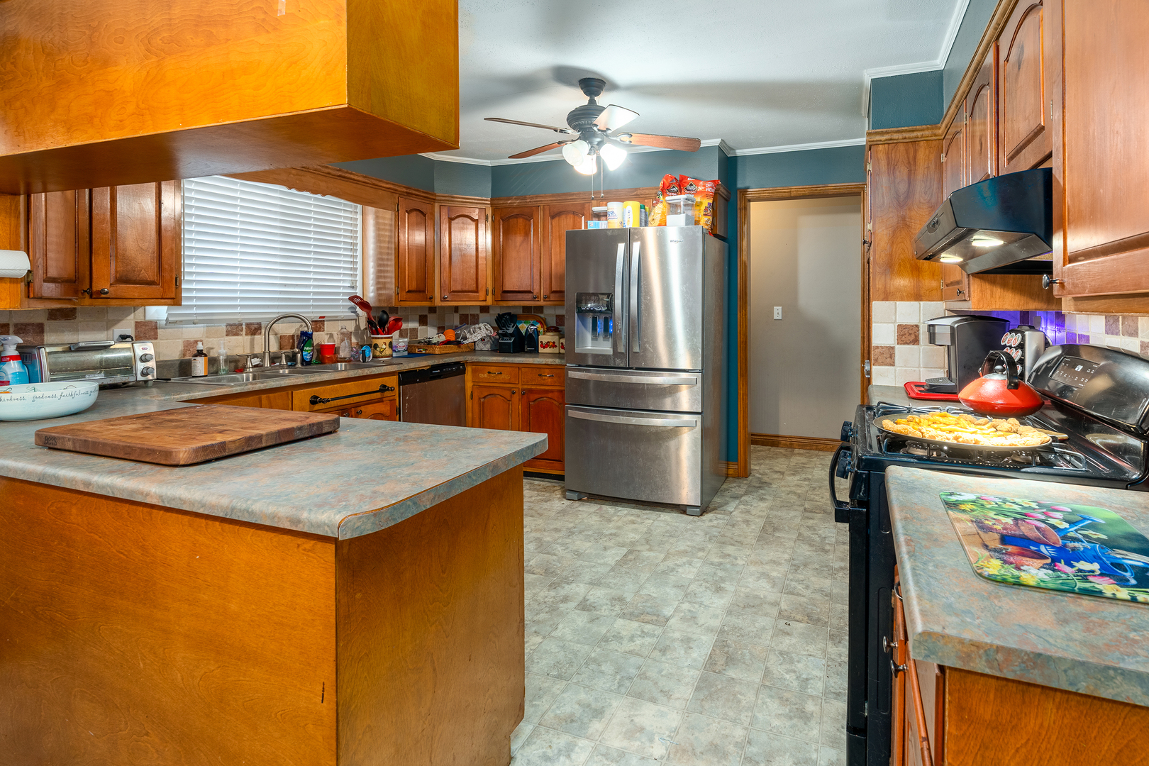 846 Bellview Place Property Photo 8