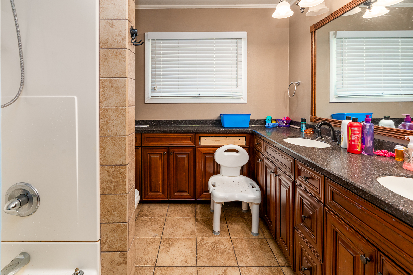 846 Bellview Place Property Photo 16