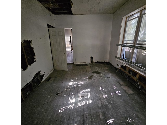 925 S Springfield Avenue Property Photo 10
