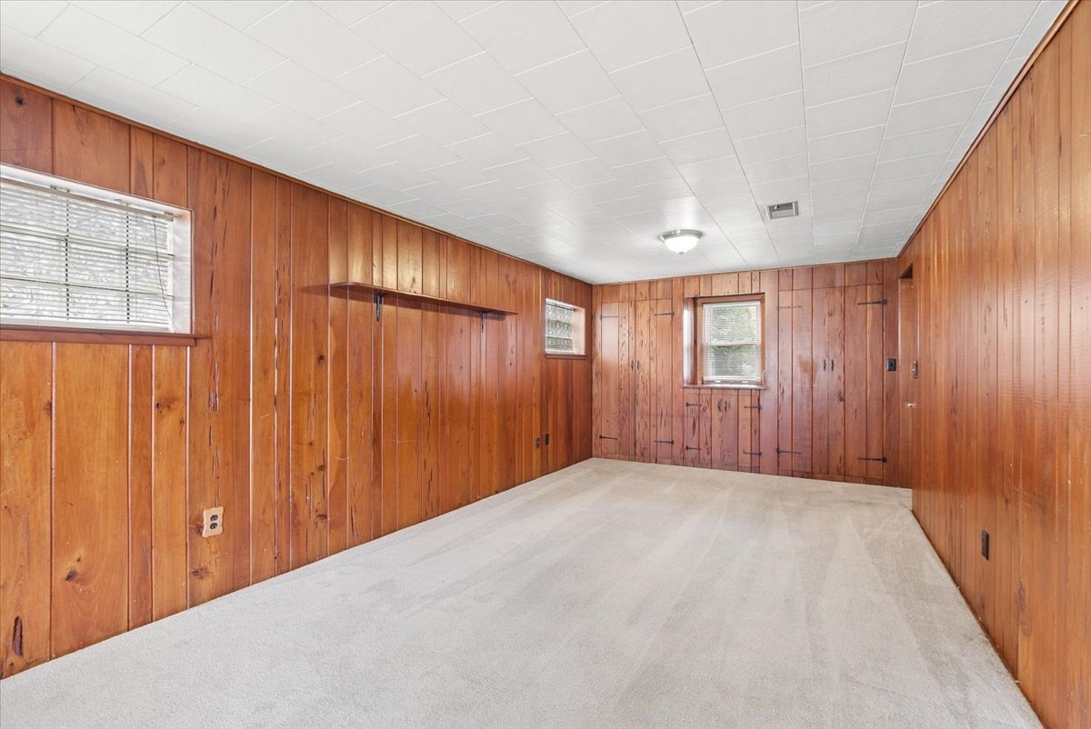 8028 42nd Court Property Photo 8