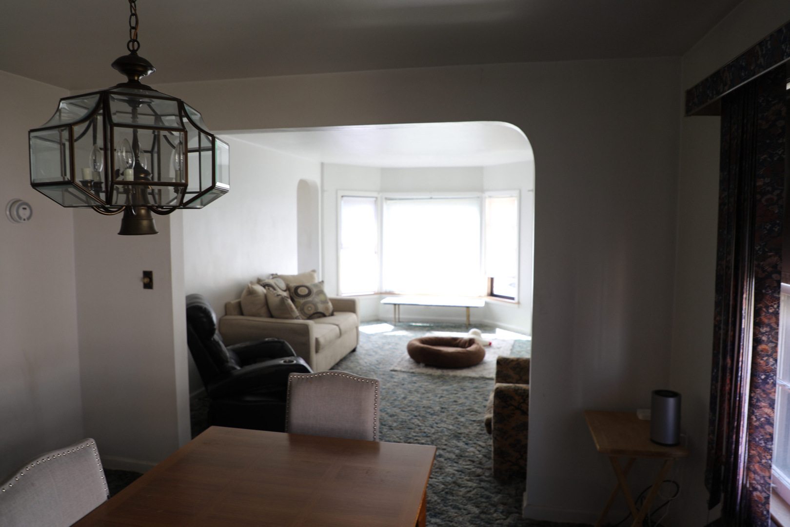 2530 W Pratt Boulevard Property Photo 6