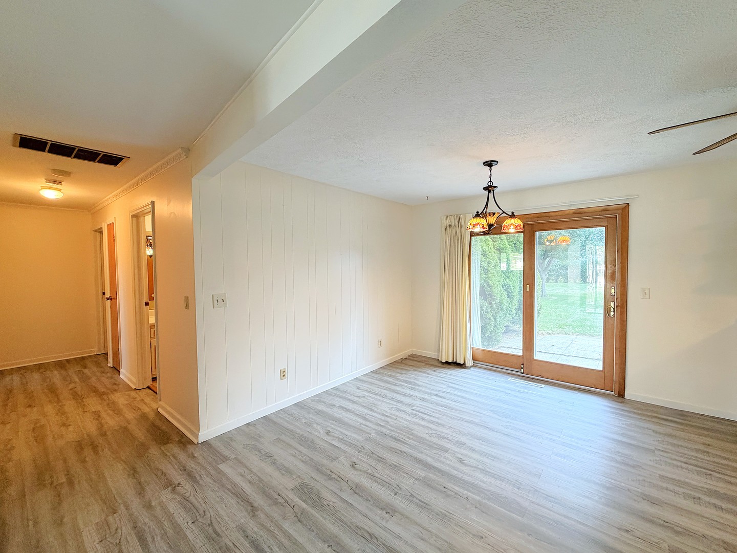 2148 E 3000 Road Property Photo 9