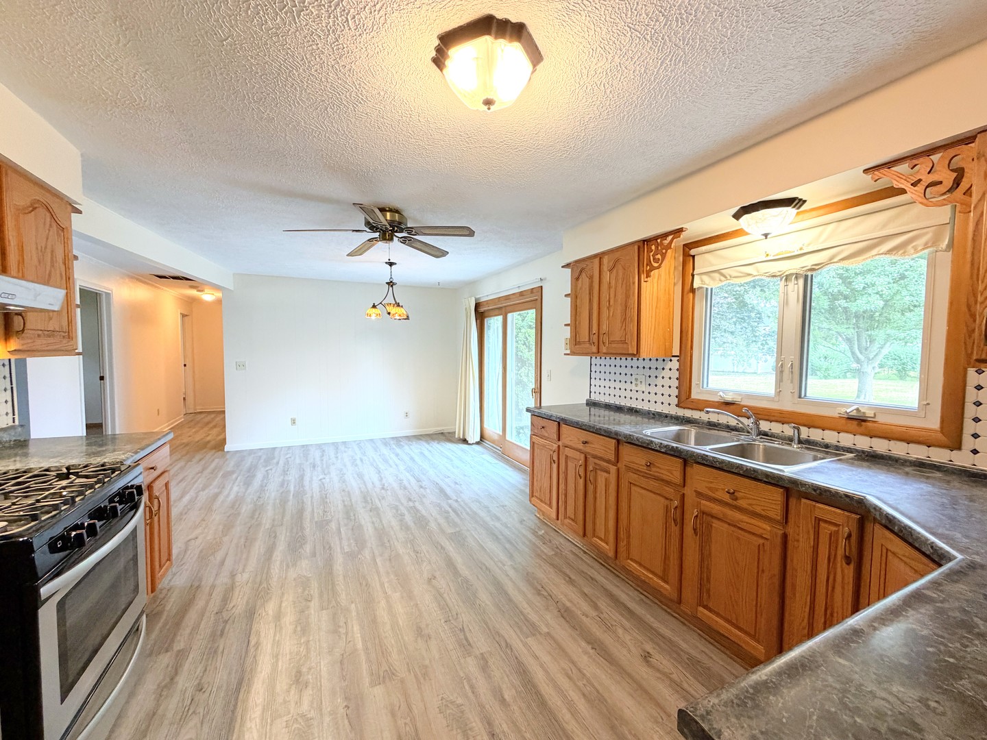 2148 E 3000 Road Property Photo 15