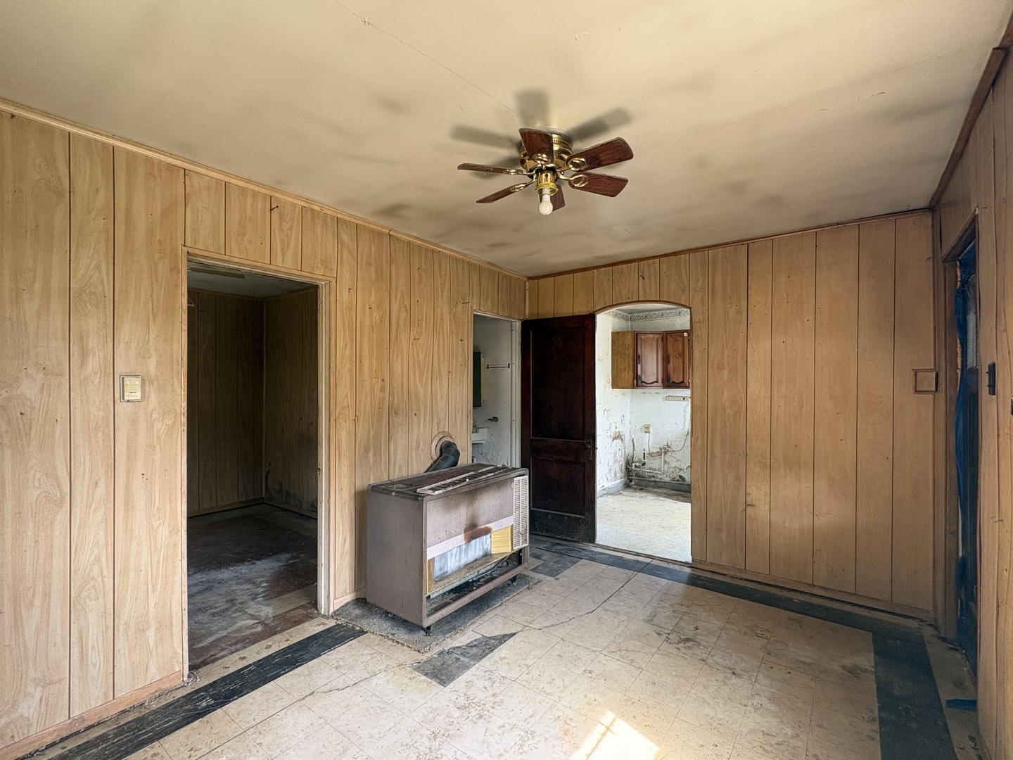 610 E Bronson Street Property Photo 2
