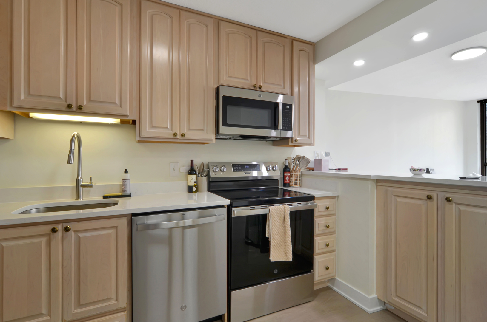 405 N Wabash Avenue 801 Property Photo 12