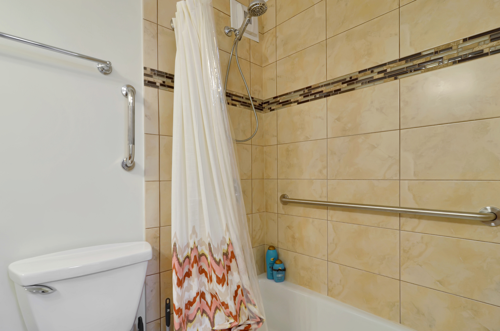 405 N Wabash Avenue 801 Property Photo 16