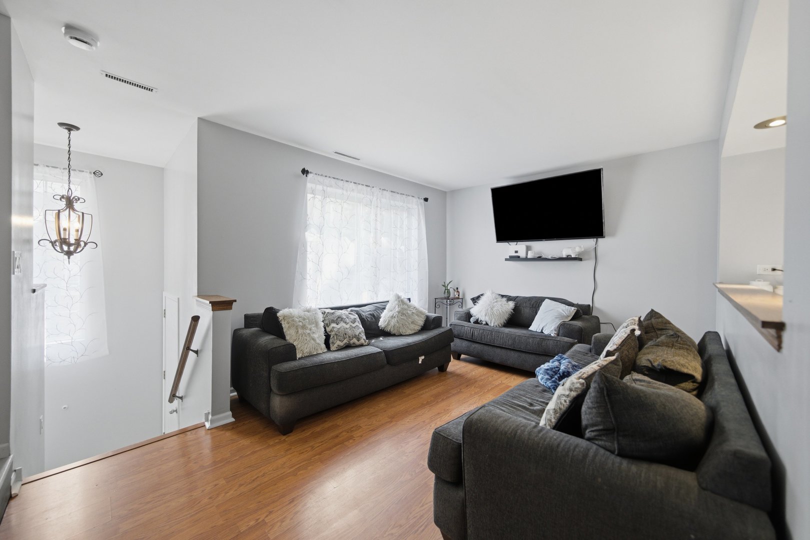 6374 Nugget Circle Property Photo 6