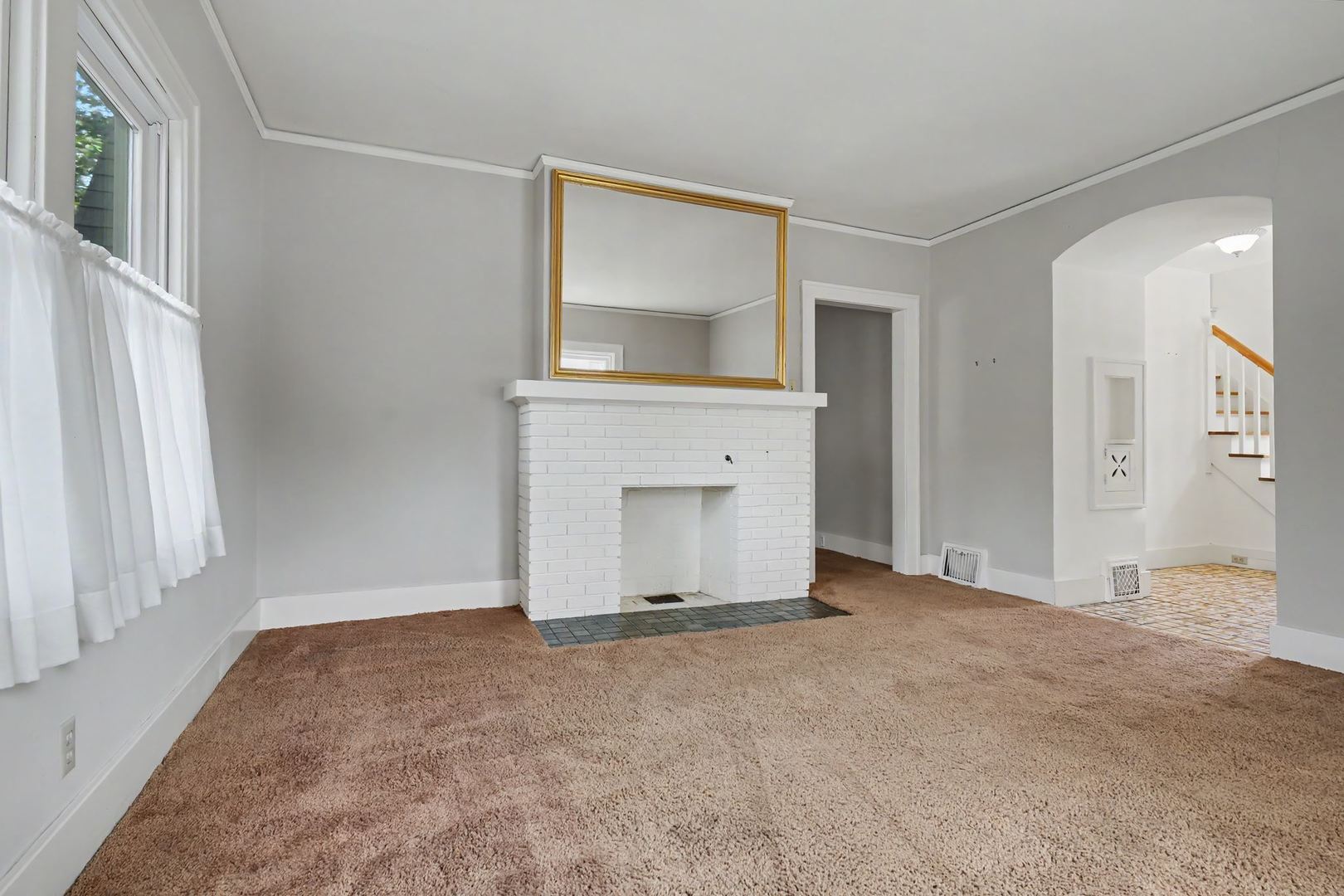1604 E Jackson Street Property Photo 6