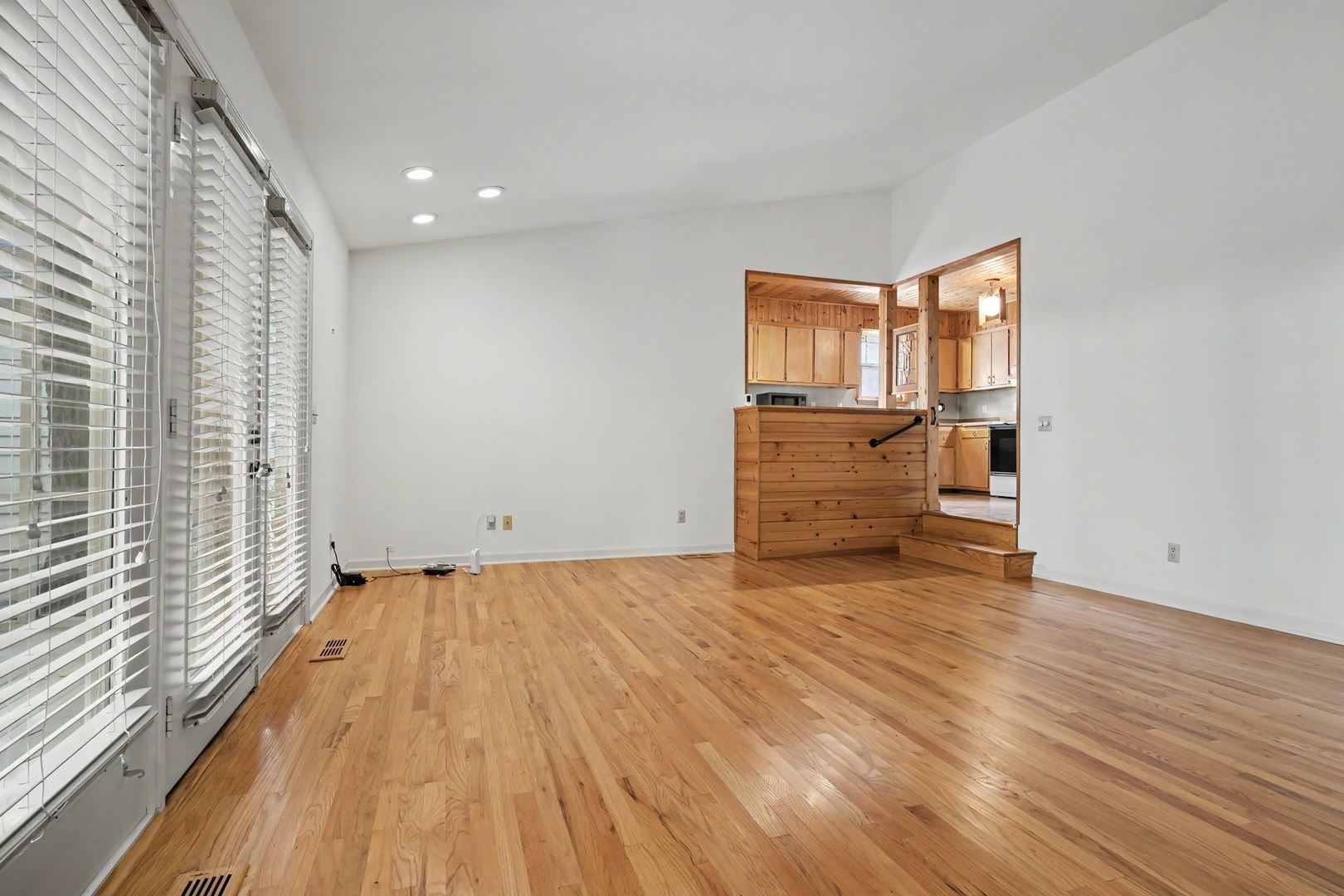 1604 E Jackson Street Property Photo 14