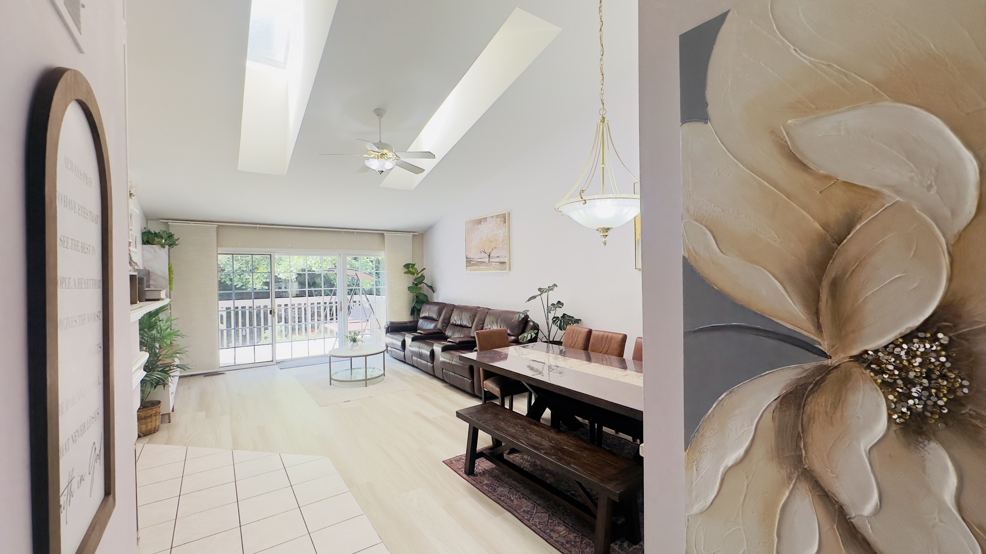 714 Alsace Circle Property Photo 3