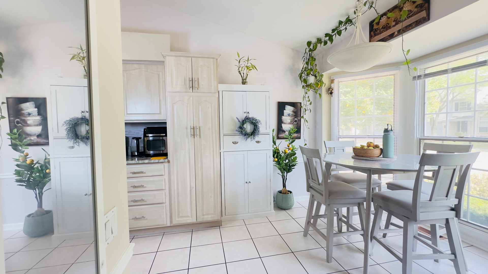 714 Alsace Circle Property Photo 7