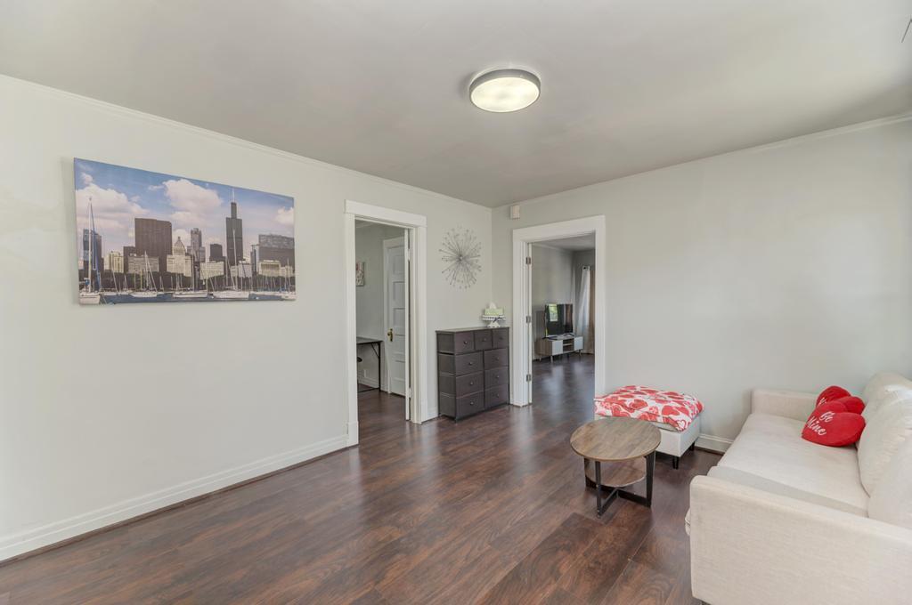 97 N Harlem Avenue 2 Property Photo 2