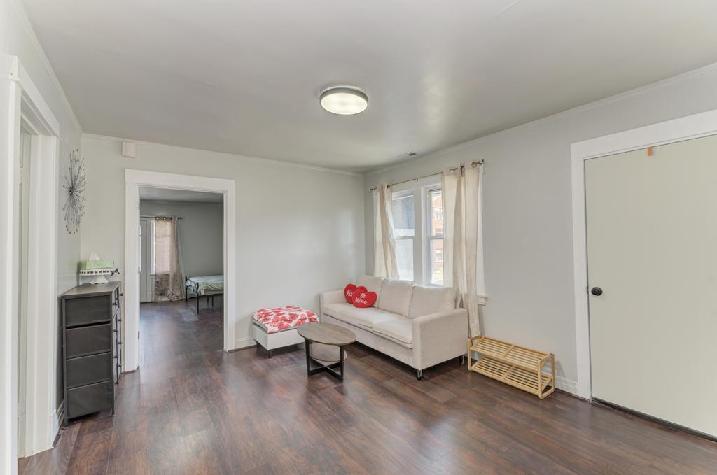 97 N Harlem Avenue 2 Property Photo 3