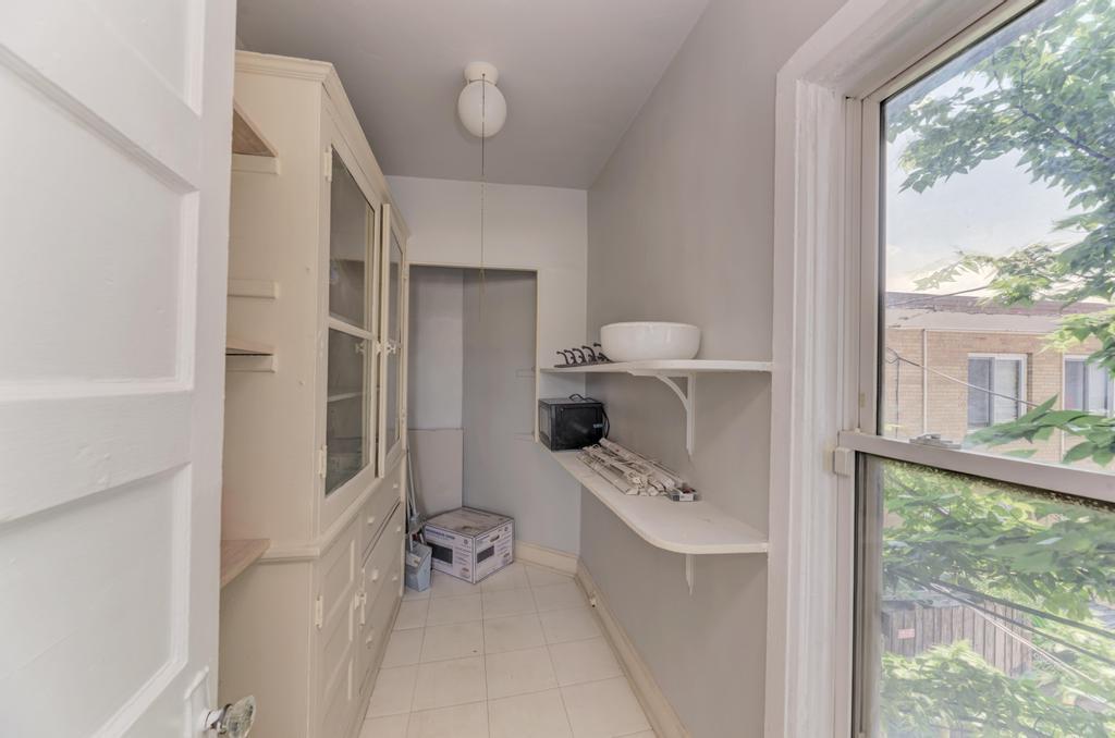97 N Harlem Avenue 2 Property Photo 16