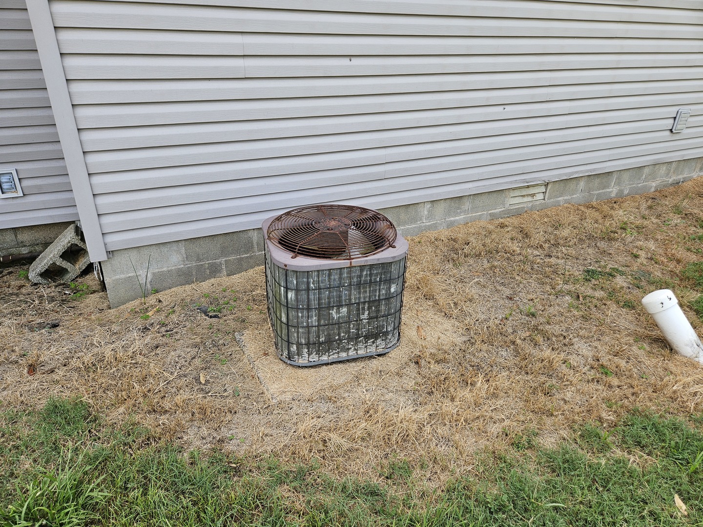 9815 Stotlar Road Property Photo 4