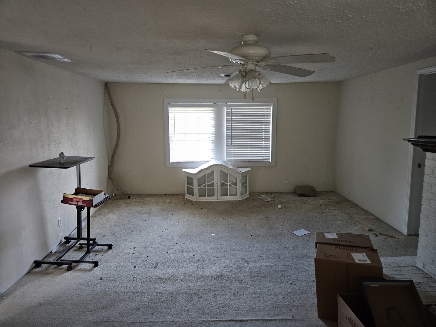 9815 Stotlar Road Property Photo 14