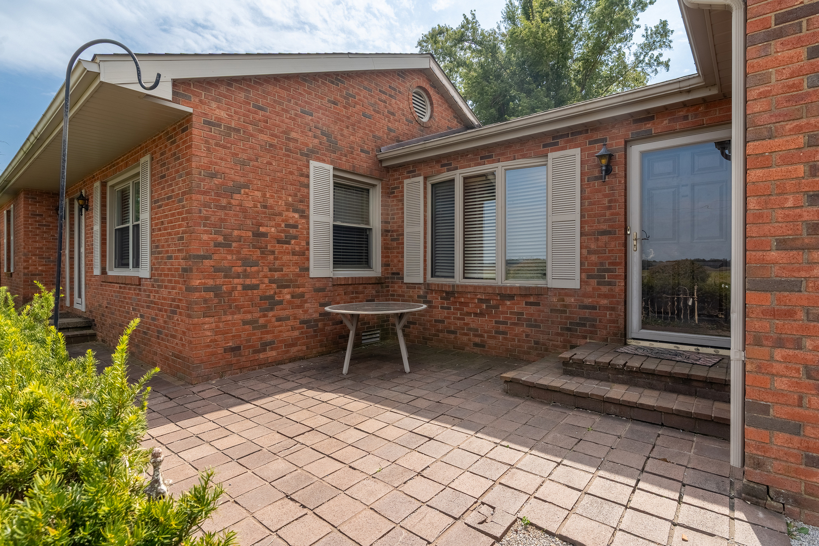 325 Butler Road Property Photo 2