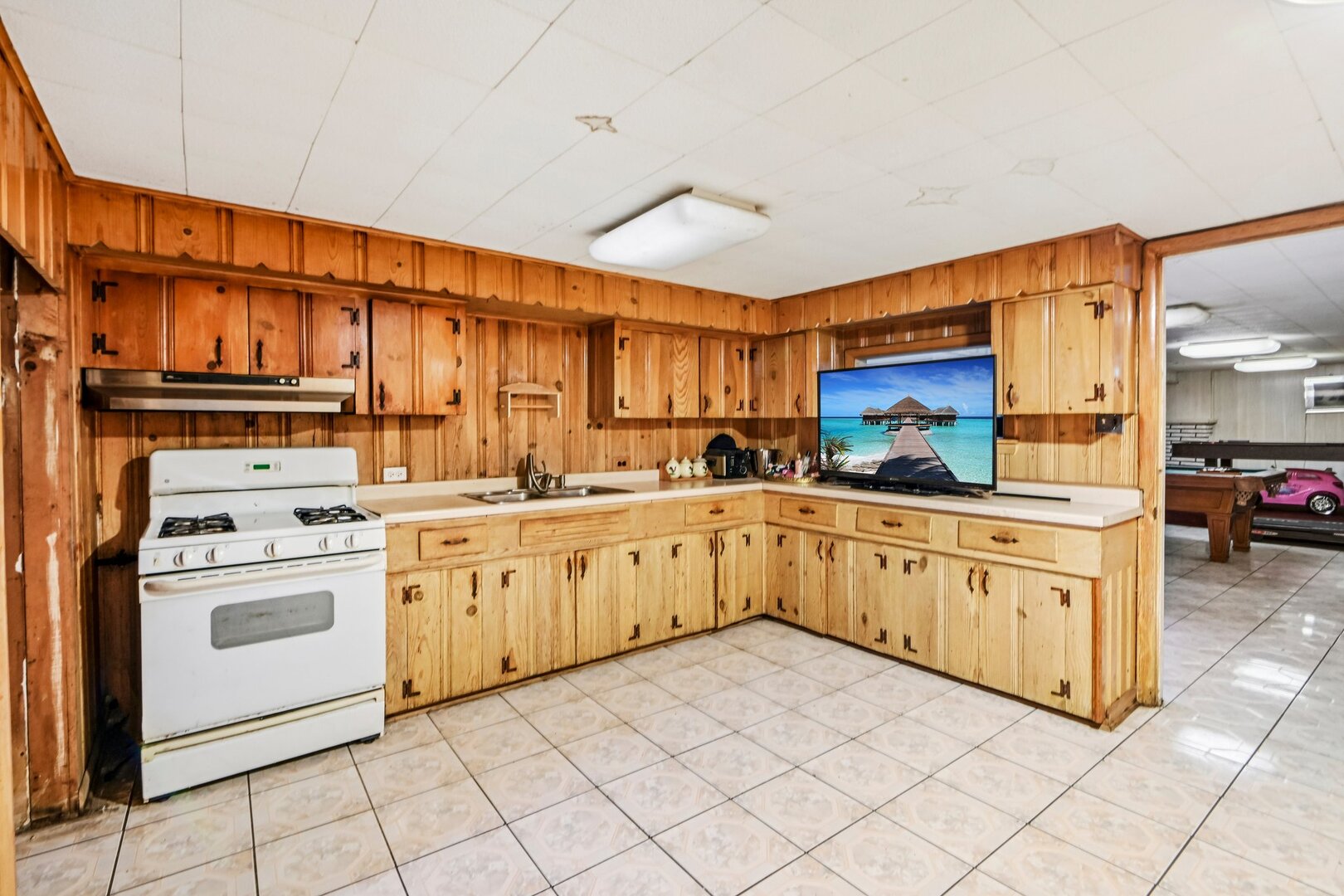 12755502 Property Photo 15