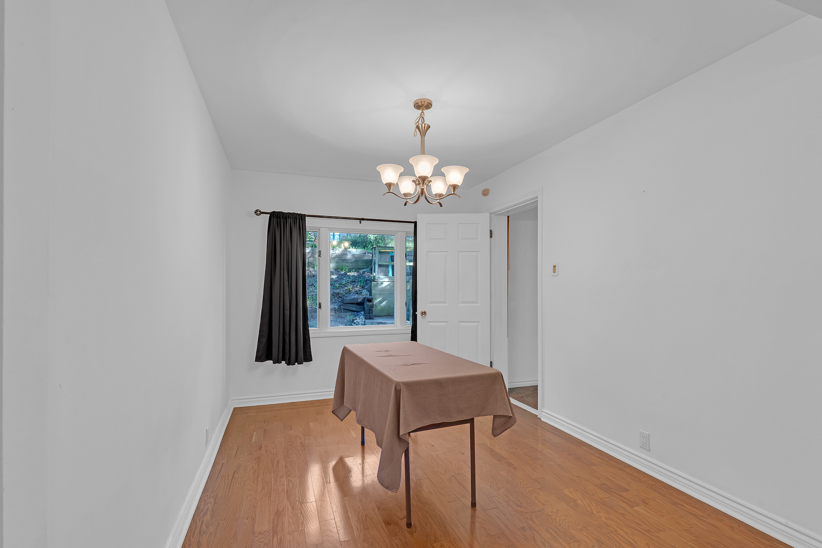 28 Glen Avenue Property Photo 6