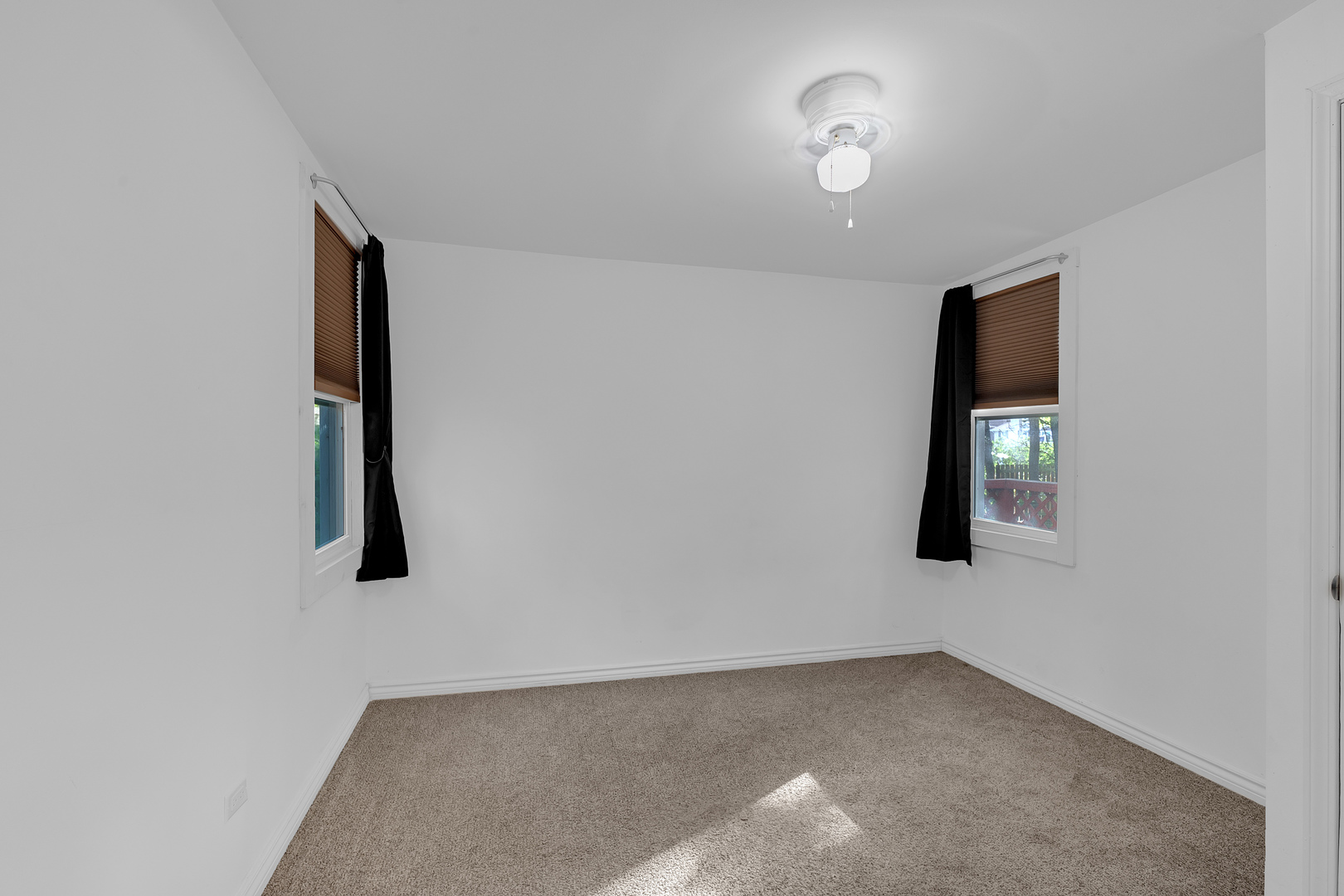 28 Glen Avenue Property Photo 11
