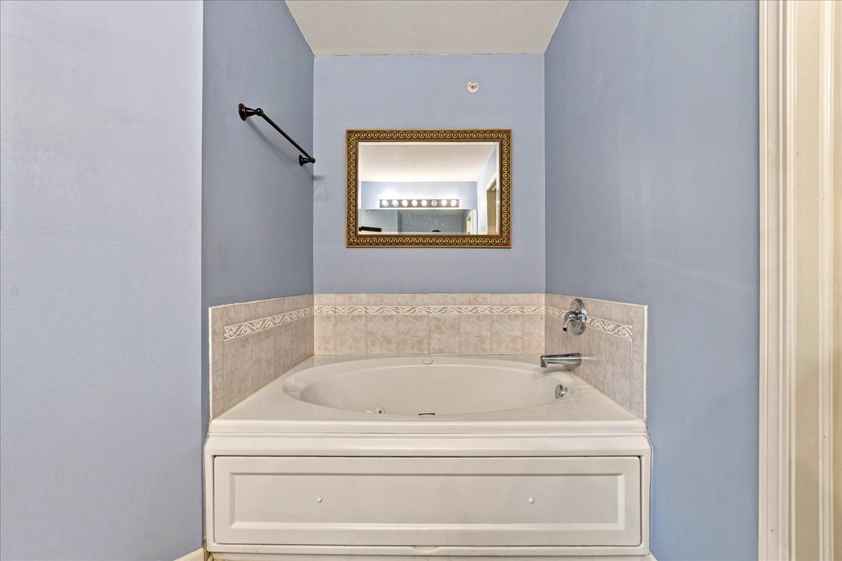 2503 Oak Drive 2503 Property Photo 17