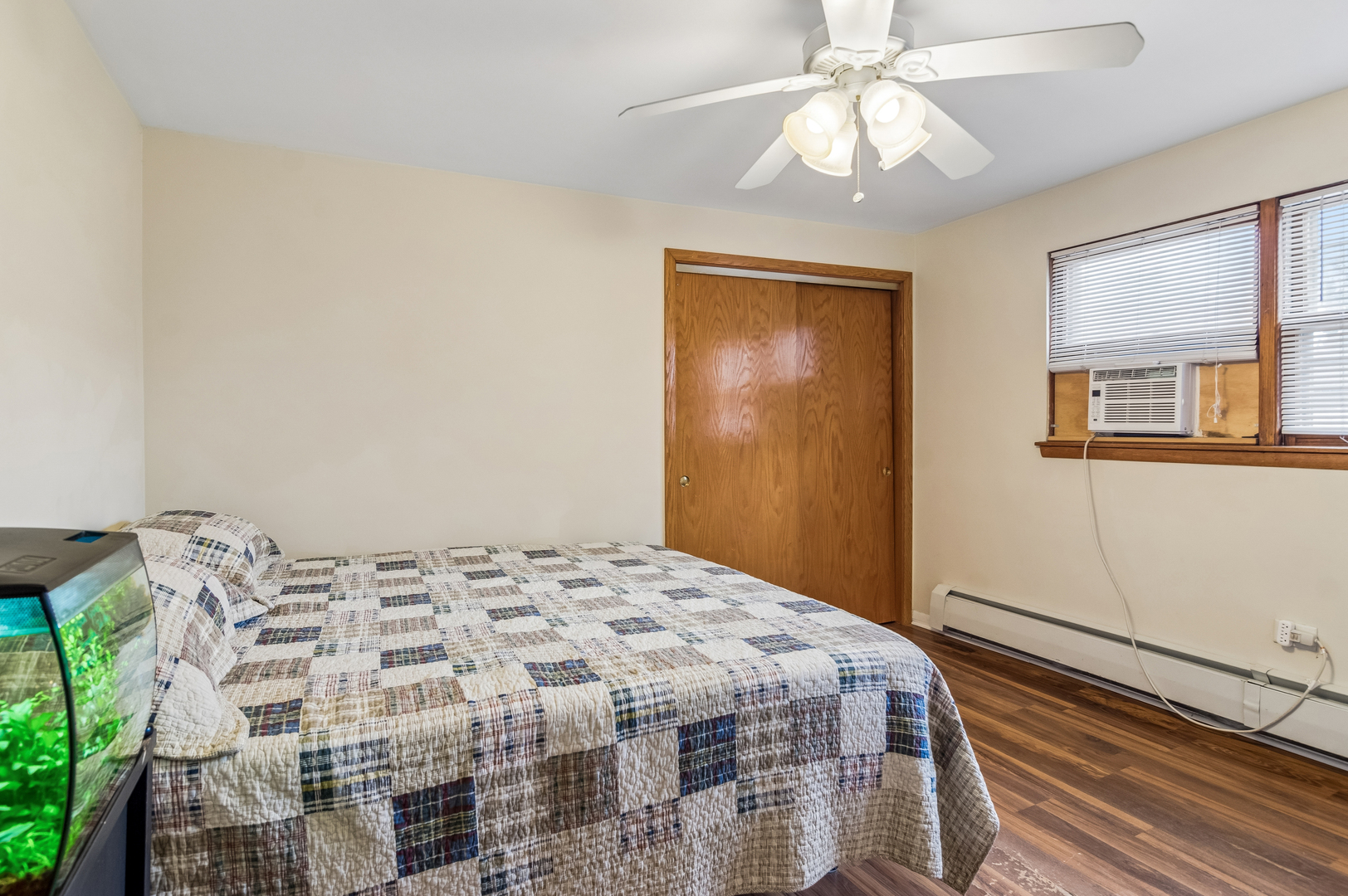 6251 N Northwest Highway 1n Property Photo 10