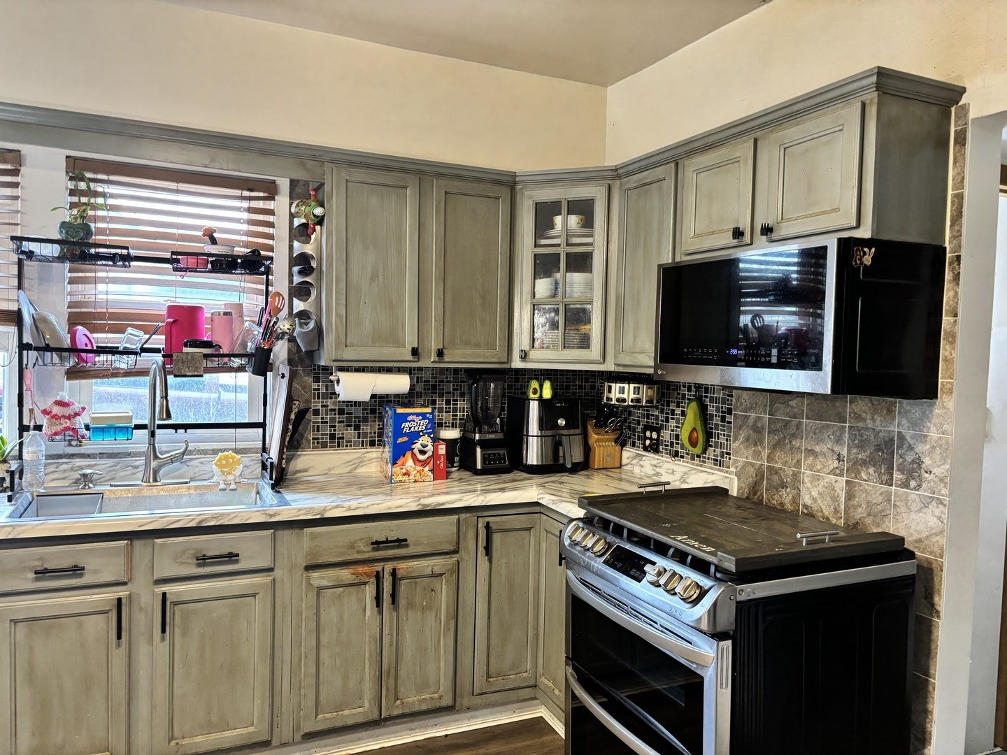223 Scribner Street Property Photo 5