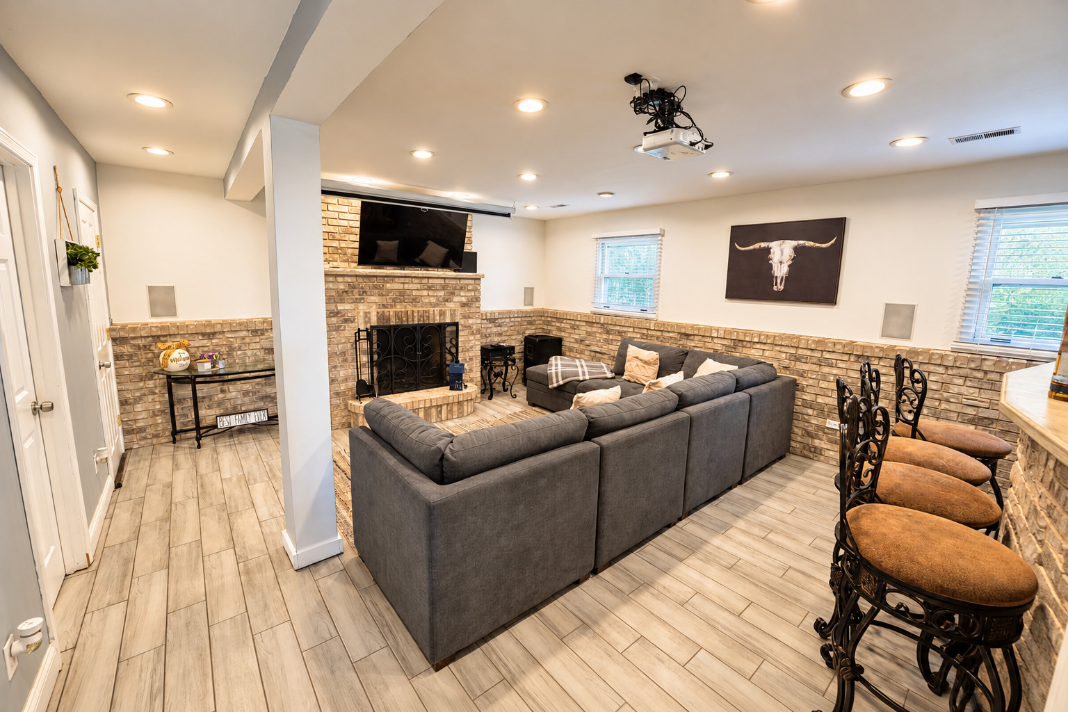 1705 Corregidor Street Property Photo 8