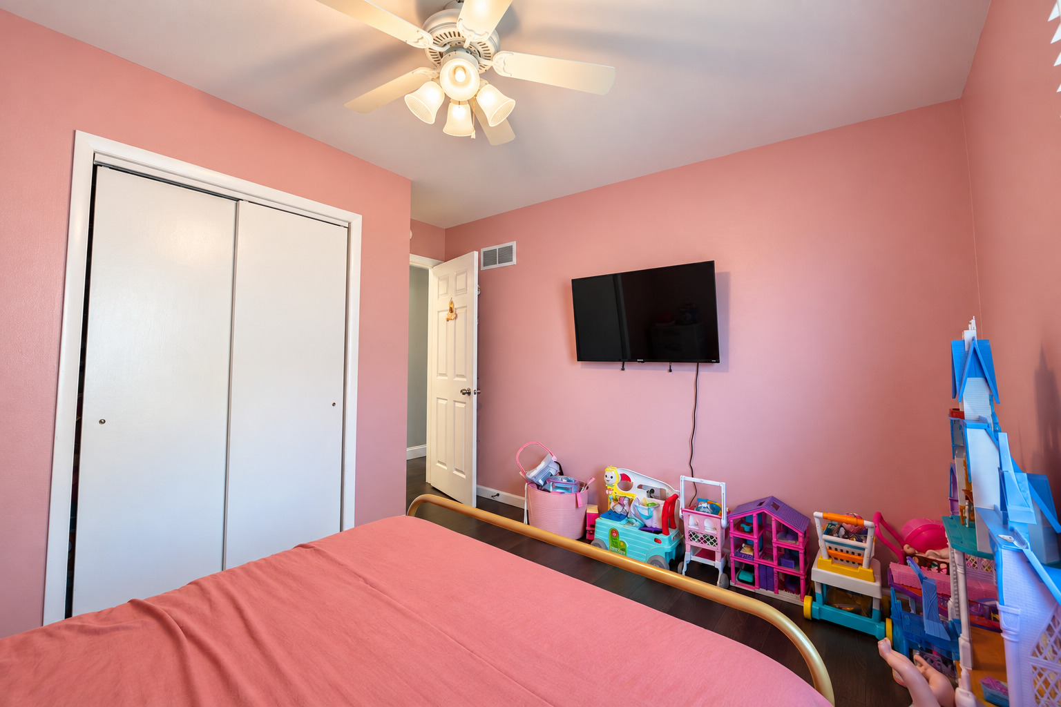 1705 Corregidor Street Property Photo 13