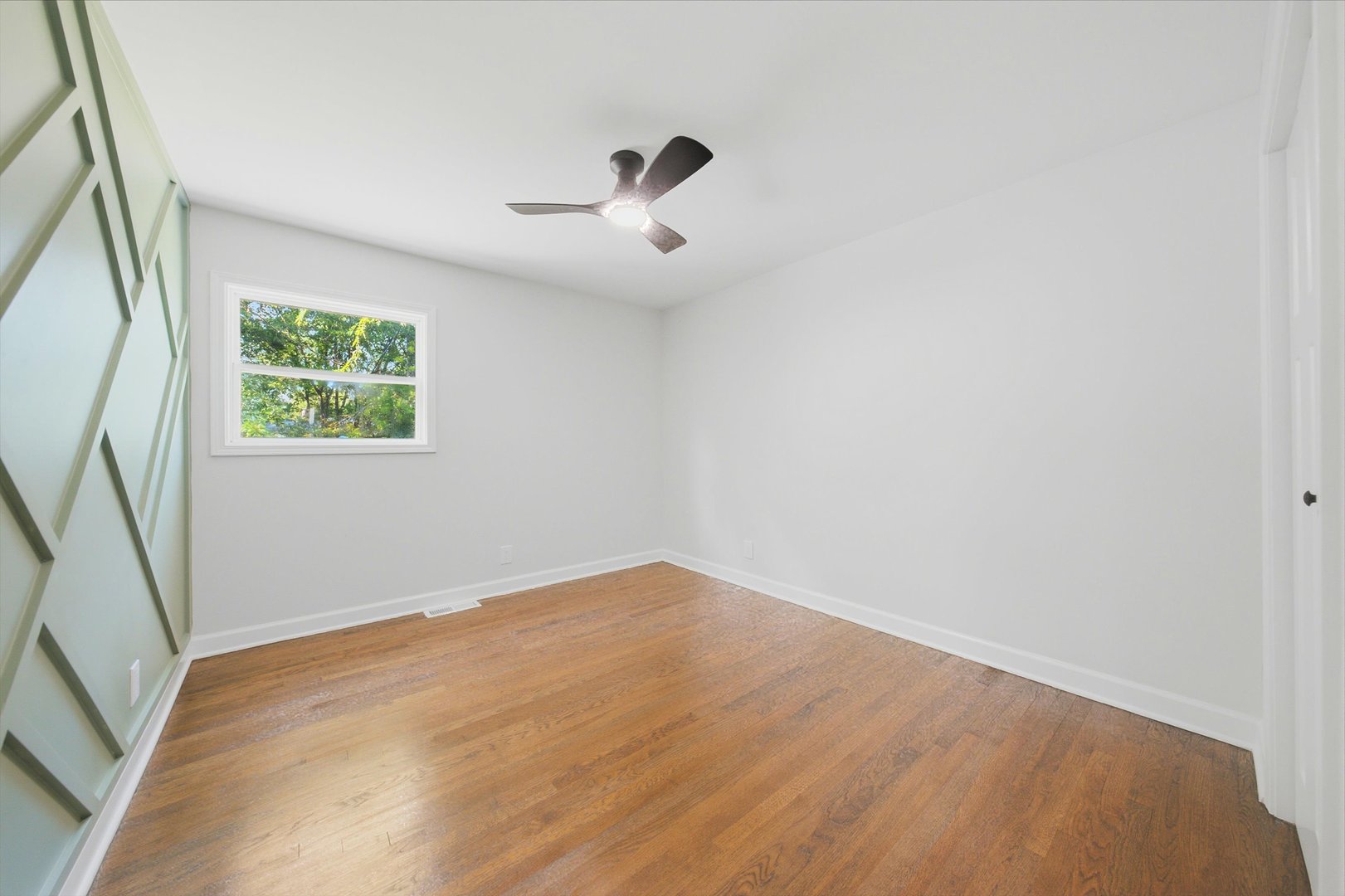 1806 222nd Place Property Photo 8