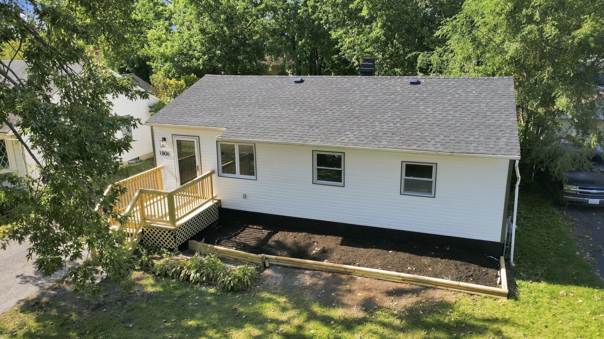 1806 222nd Place Property Photo 30