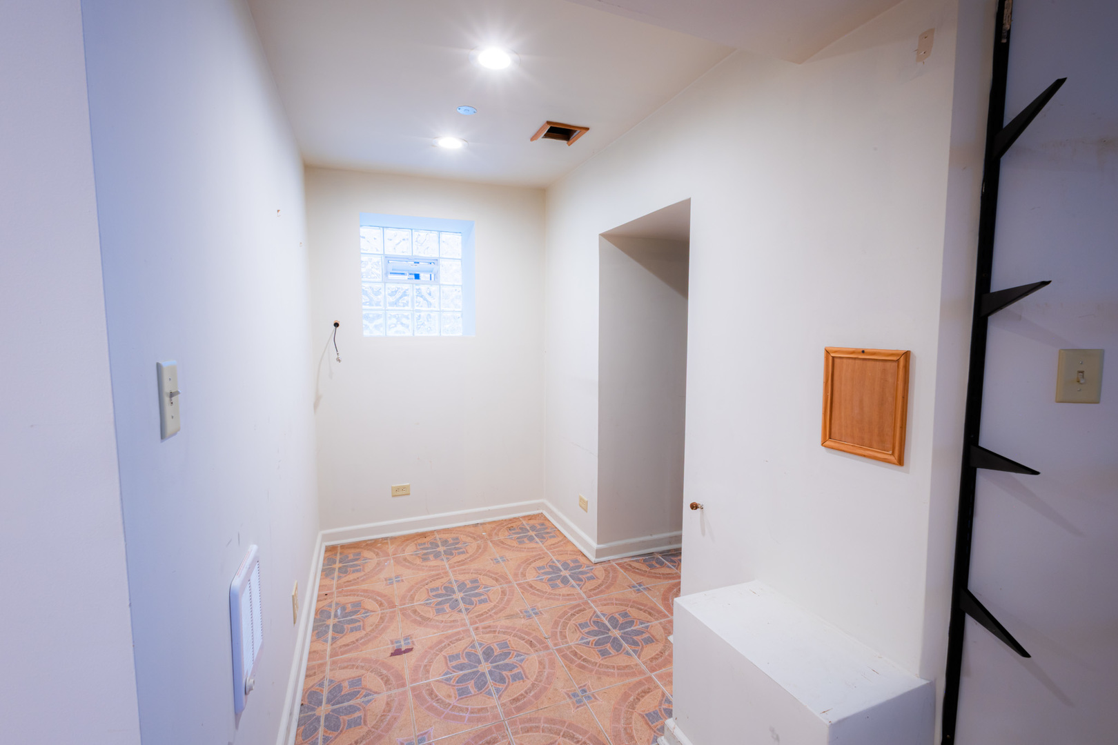 7250 S King Drive 1 Property Photo 26