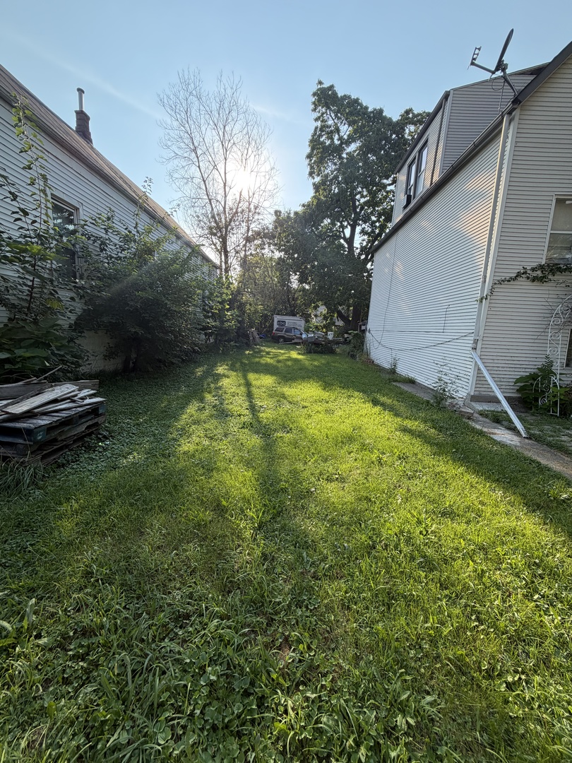7034 S ELIZABETH Street Property Photo 1