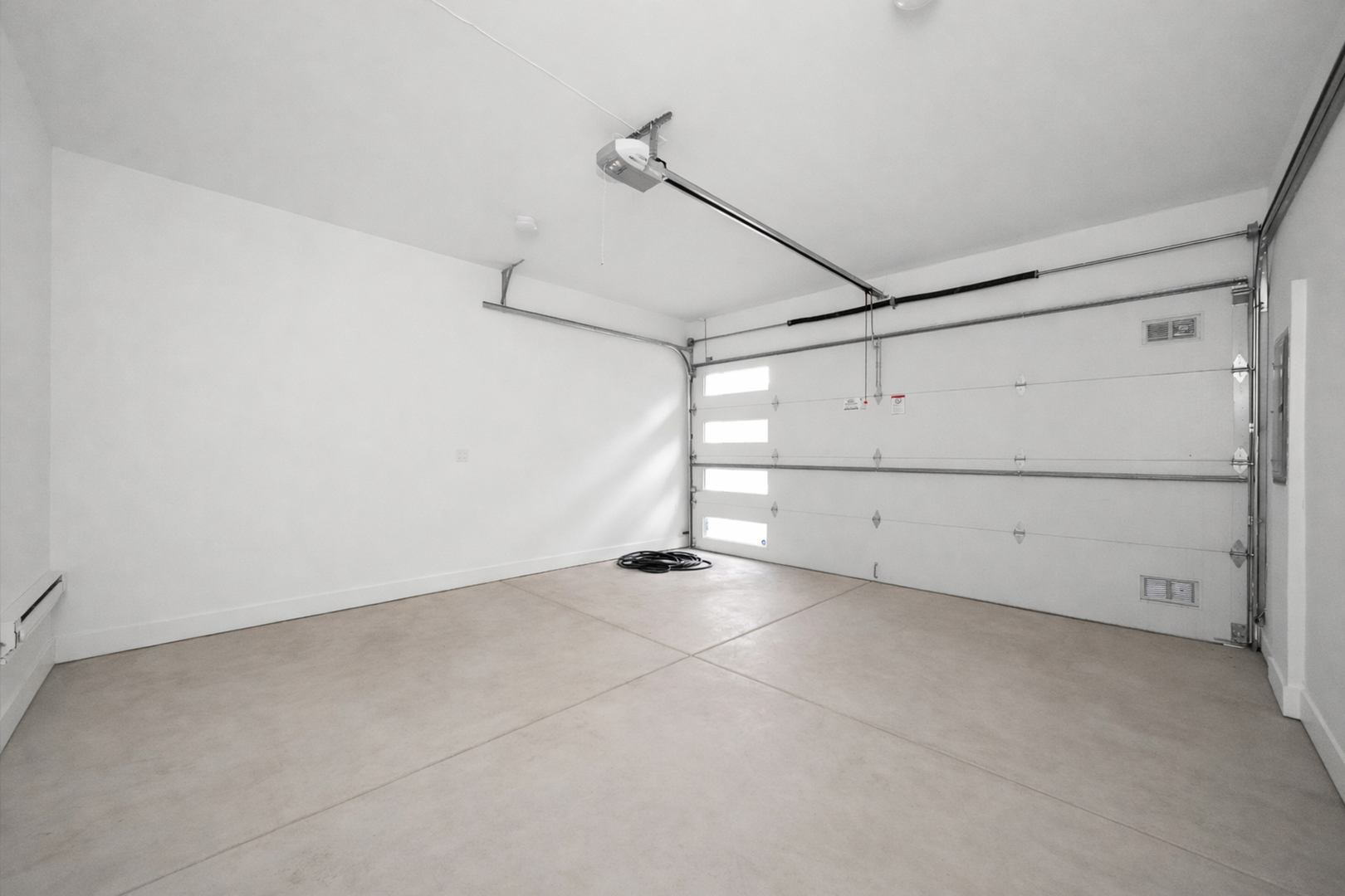 4240 W Belmont Avenue Property Photo 26