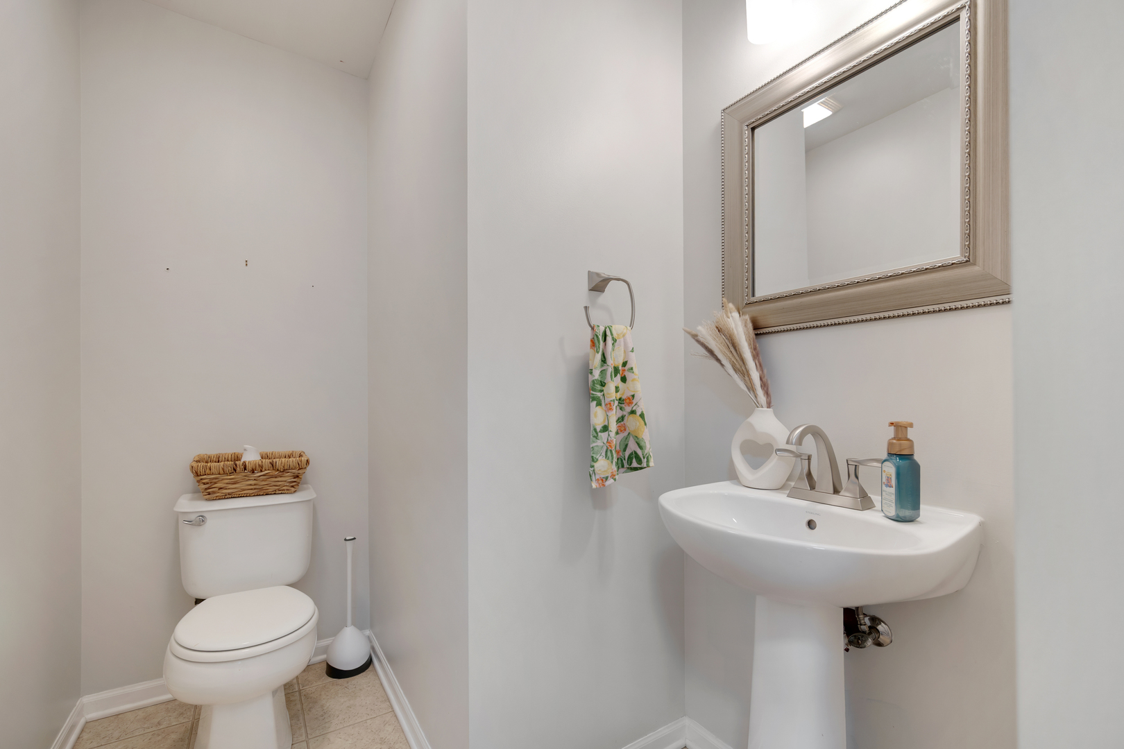 1549 Brompton Lane Property Photo 10